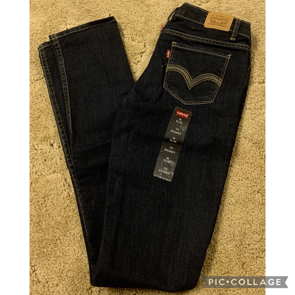 Big Girls Levi’s 711 Skinny. Size 16